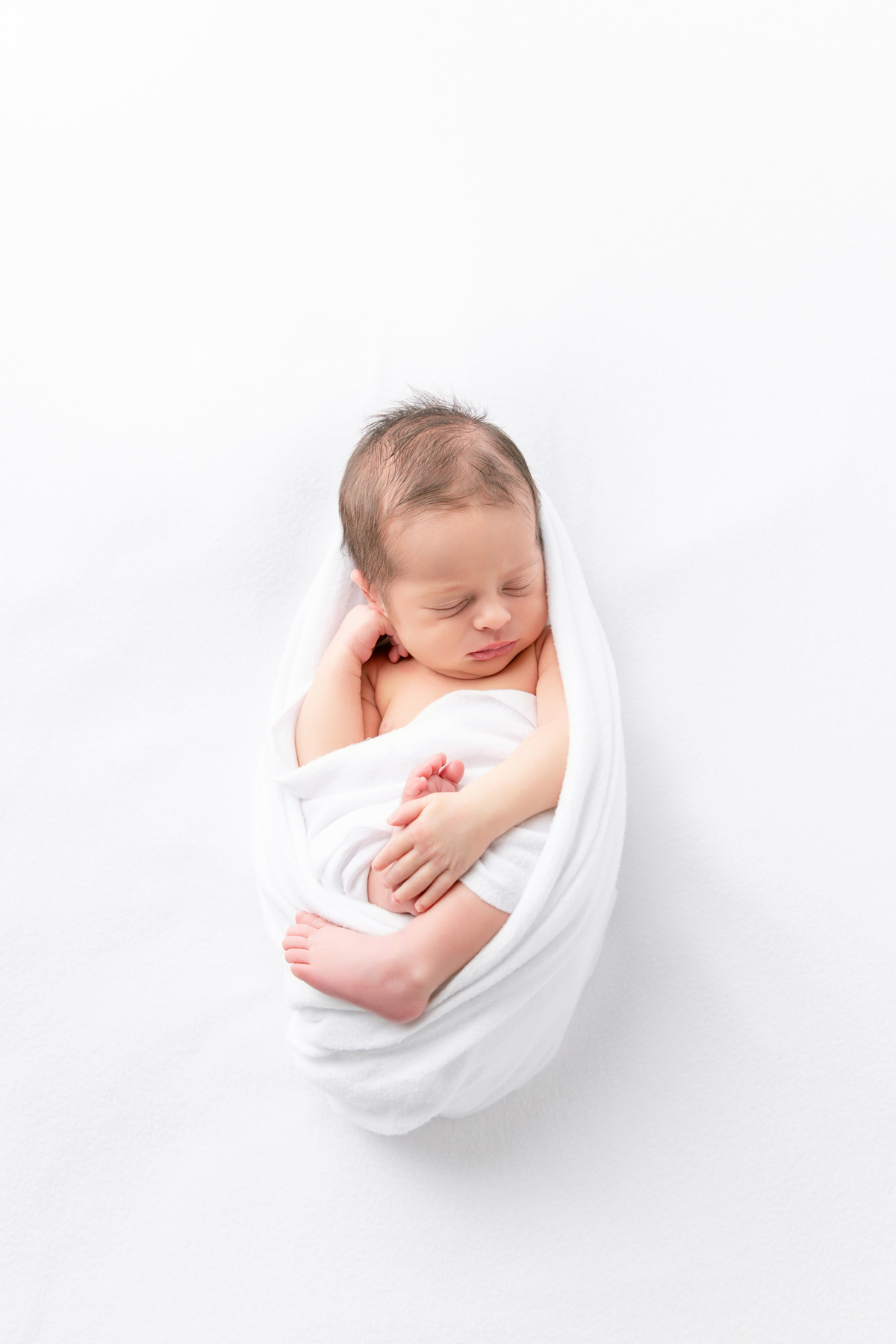 Savannah newborn photographer Tiffany Bradley