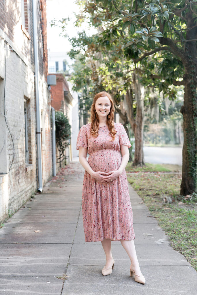 Mom to be in Savannah, Georgia poses during her session with Savannah maternity photographer Tiffany Bradley.