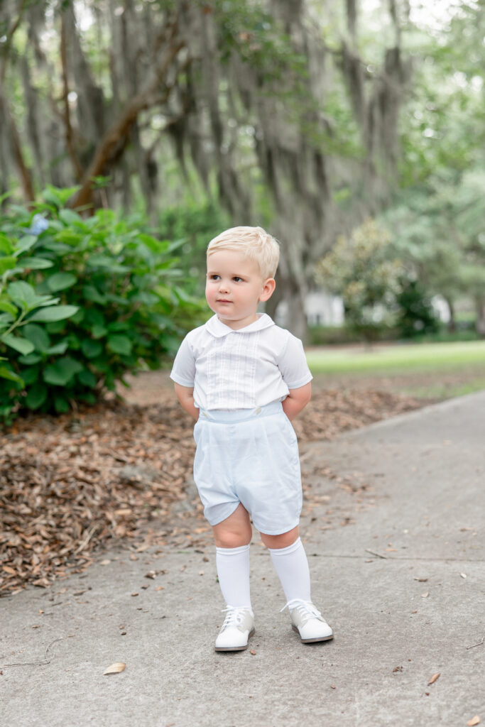 Child portrait in a historic Savannah park